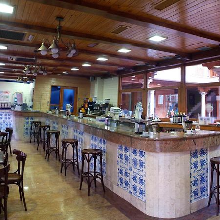 Hotel Menano Manzanares Zewnętrze zdjęcie