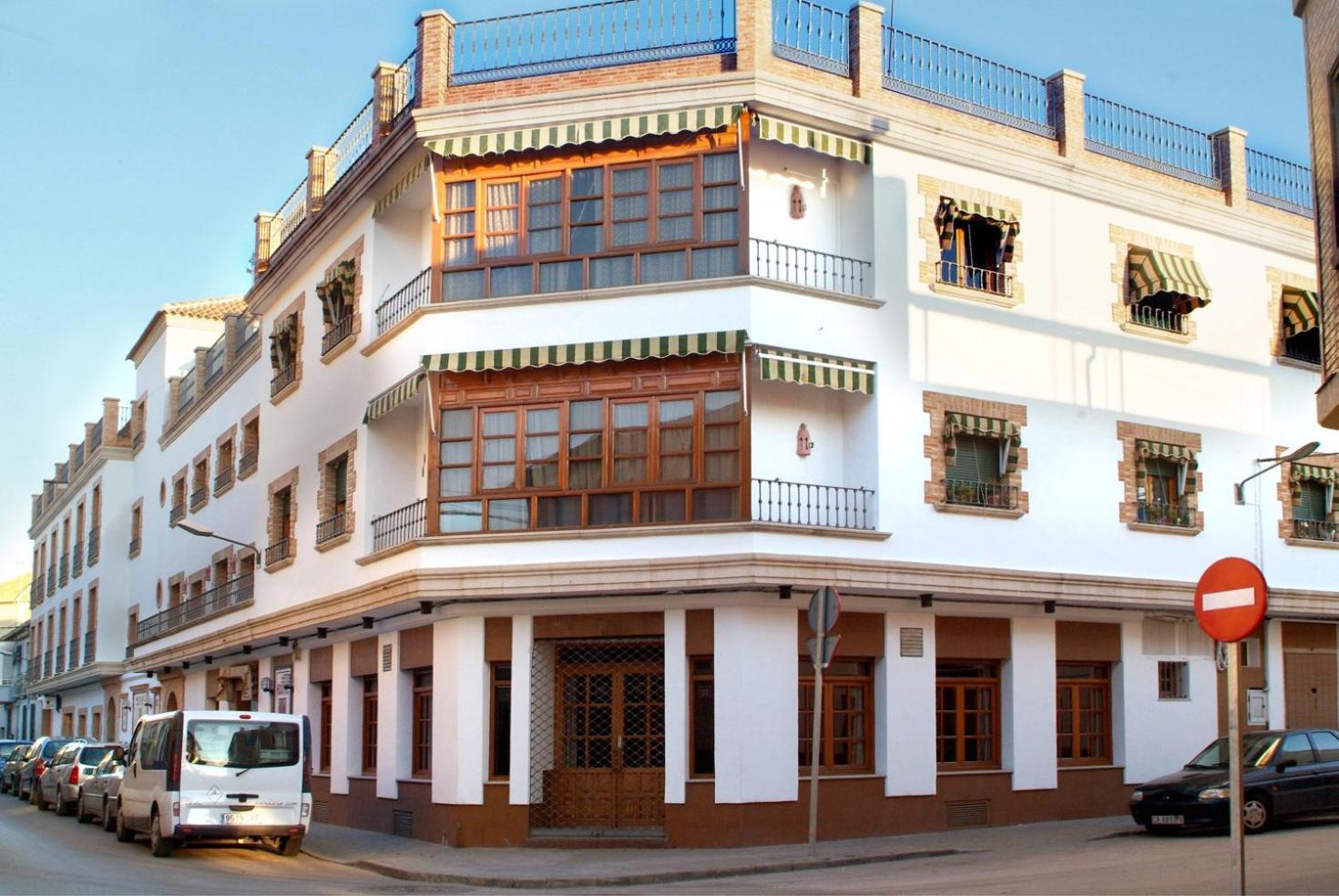 Hotel Menano Manzanares Zewnętrze zdjęcie